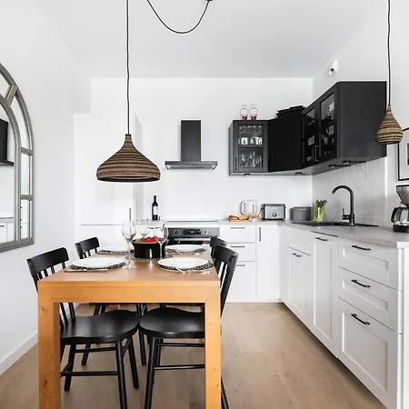 P&o Rembrandta - Targowek Apartmán